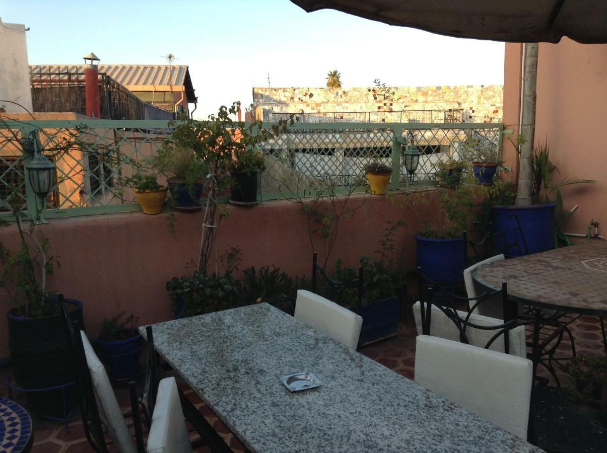 Hotel Faouzi مراكش المظهر الخارجي الصورة